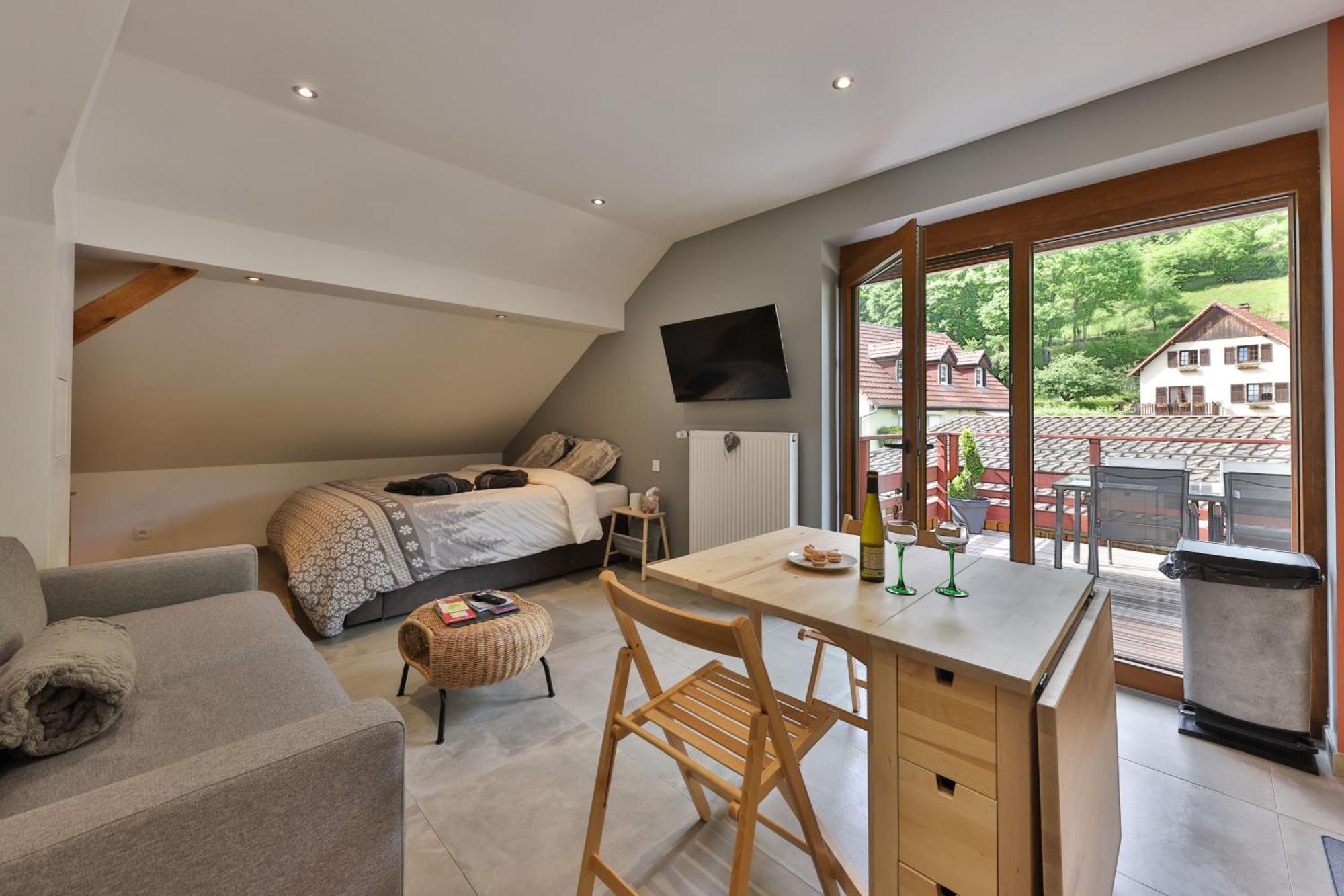 Gite Du Silberwald Charmant Gite Avec Spa - Jacuzzi , Acces Privatif Stosswihr Стая снимка